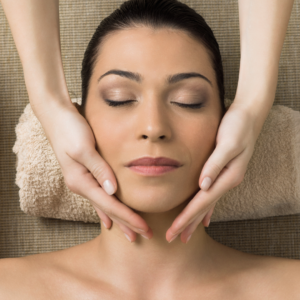 Limpieza Glow Reafirmante , Limpieza Facial + Radiofrecuencia Convencional